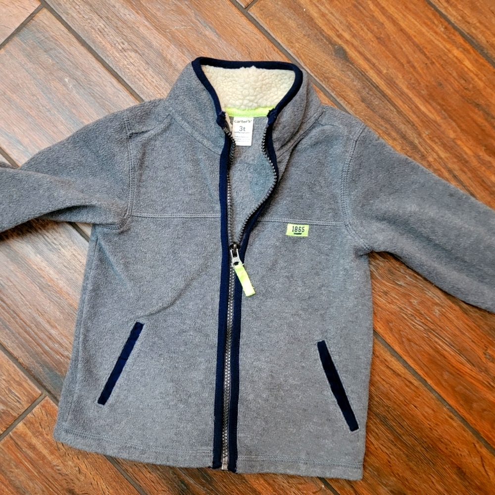 Toddler Boys Carter zip up 3T